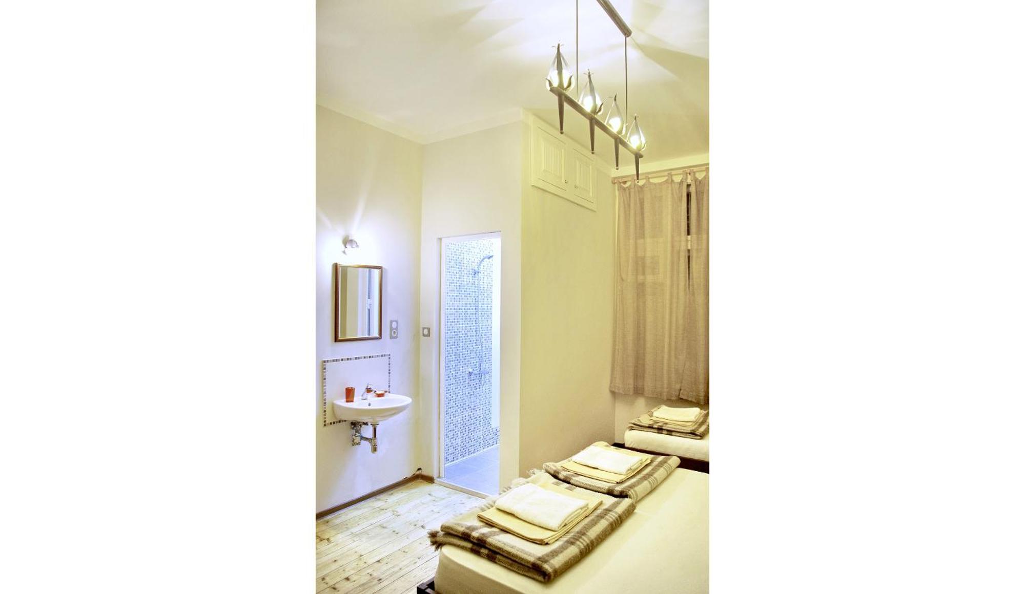 Balkan Rooms & Studios In Downtown โซเฟีย ภายนอก รูปภาพ