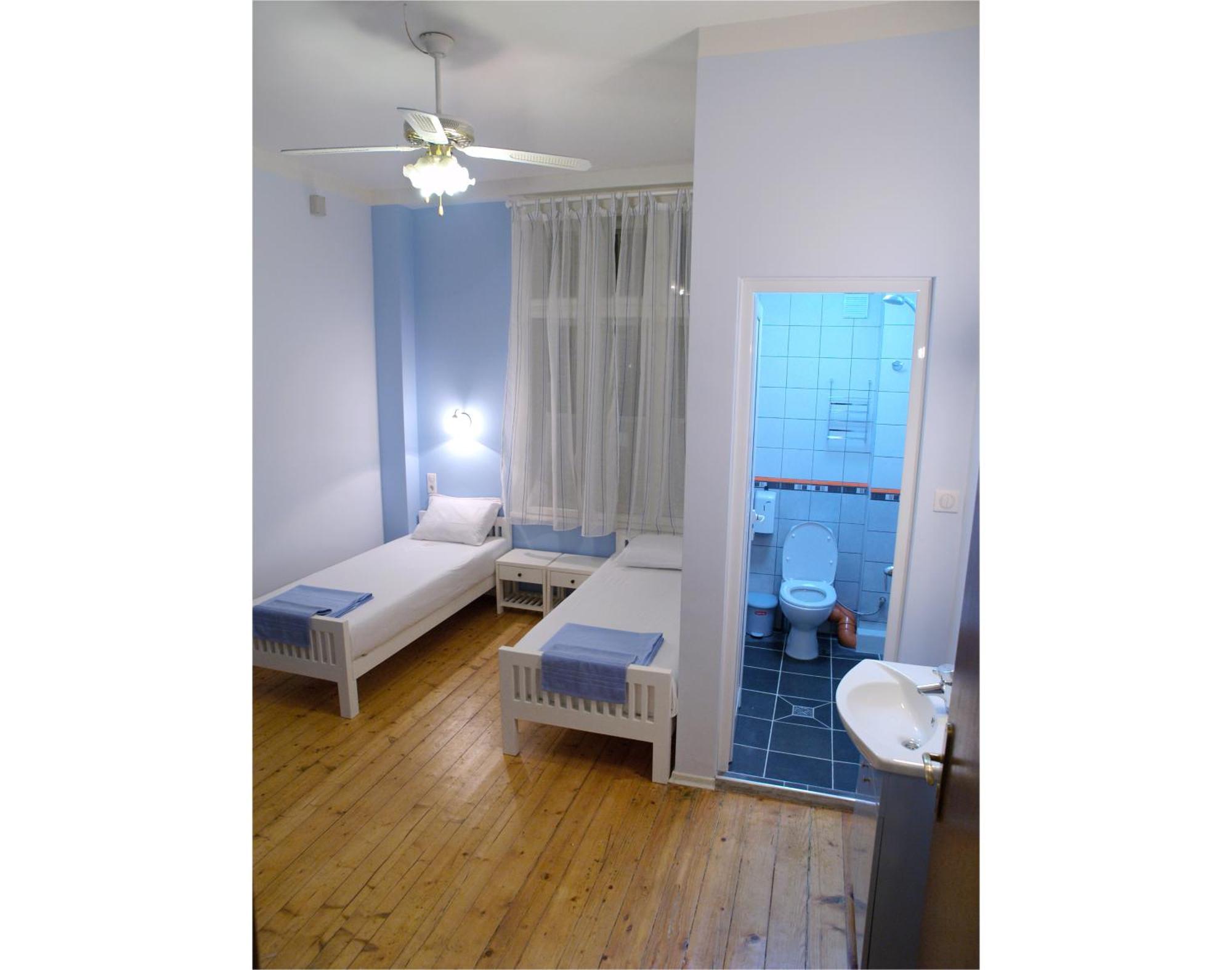 Balkan Rooms & Studios In Downtown โซเฟีย ภายนอก รูปภาพ