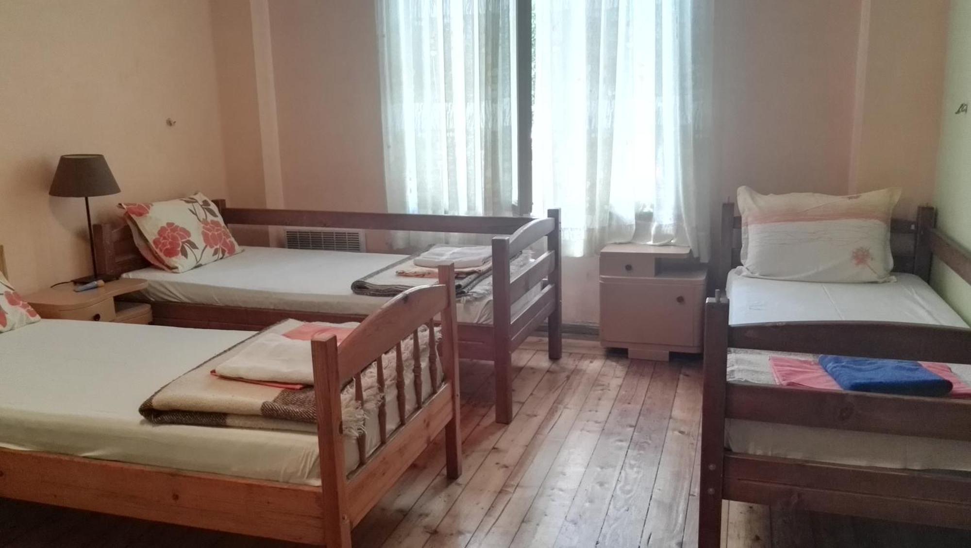 Balkan Rooms & Studios In Downtown โซเฟีย ภายนอก รูปภาพ